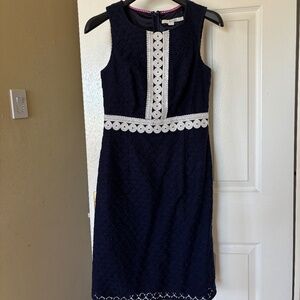 Boden lace dress in navy color, size: US4/UK 8, in great condition